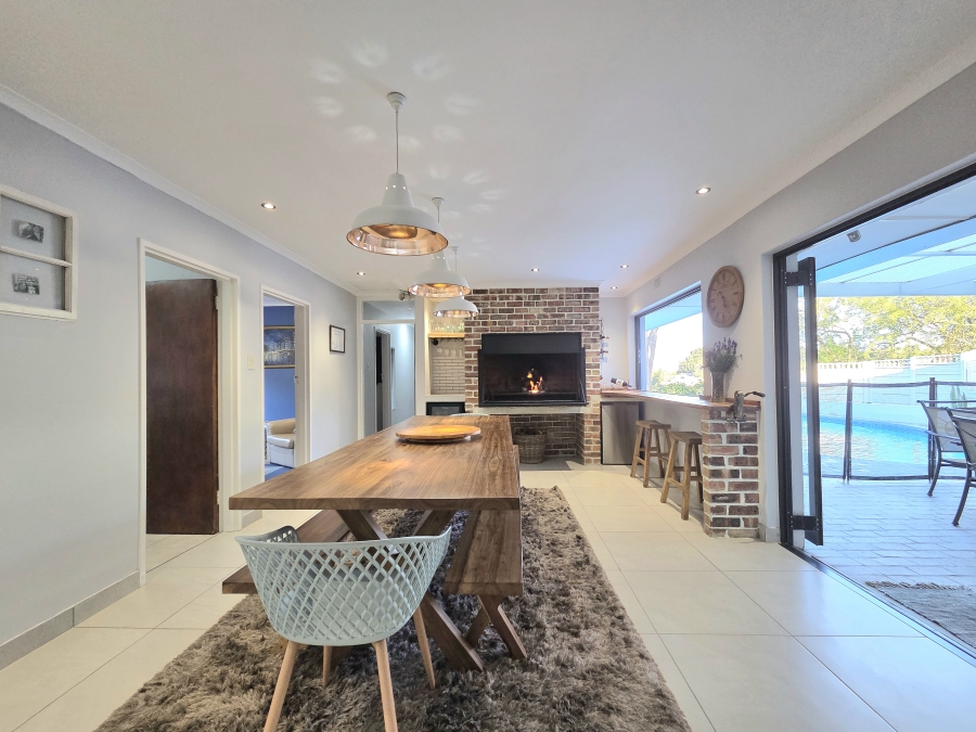 5 Bedroom Property for Sale in Eversdal Western Cape